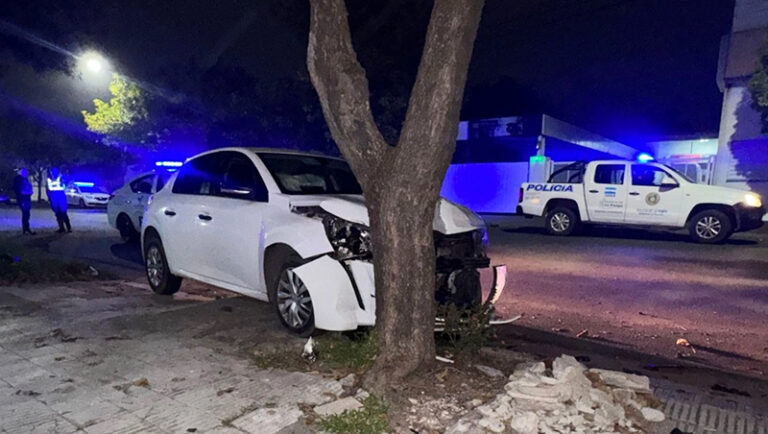 Choque Peugeot 208 choques autos arbol alcoholizada 29marzo2026