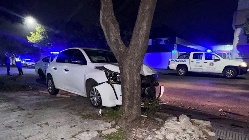 Choque Peugeot 208 choques autos arbol alcoholizada 29marzo2026