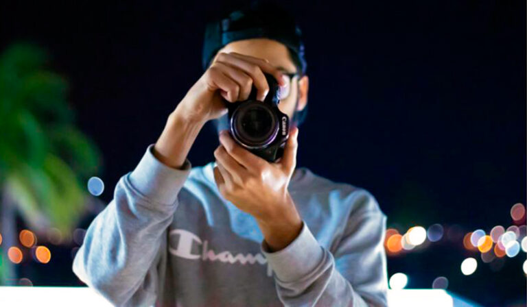 Fotografo fotografia joven maquina 28marzo2026