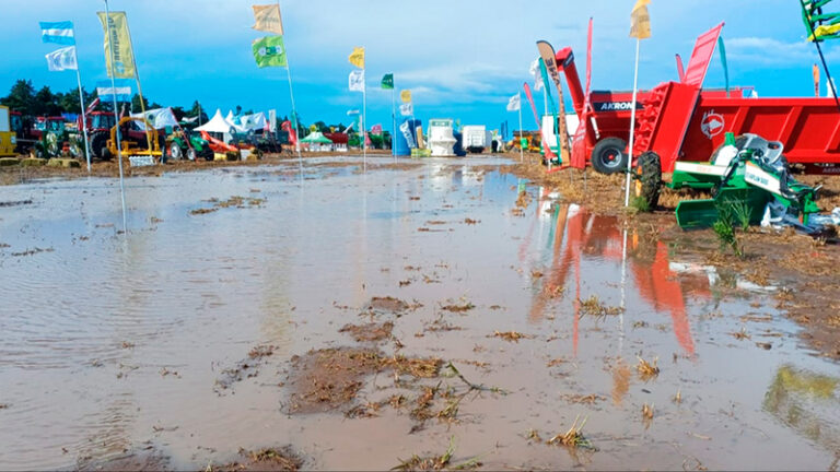 UNLPam ExpoDinamica temporal inundacion 17abril2026