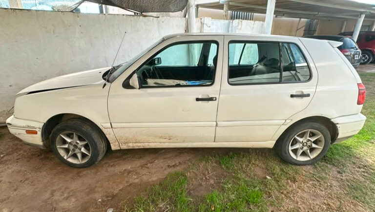 VW Golf detenido alcoholizado Catrilo 27abril2026