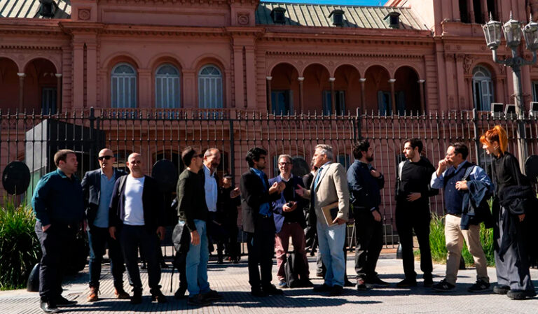 Periodistas CasaRosada suspension ingreso 23abril2026