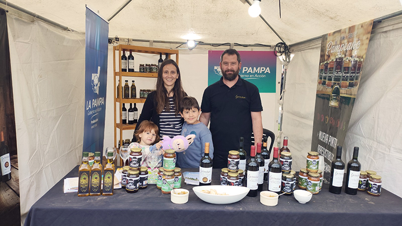 Vinos Lejania feria Saldungaray 14abril2026