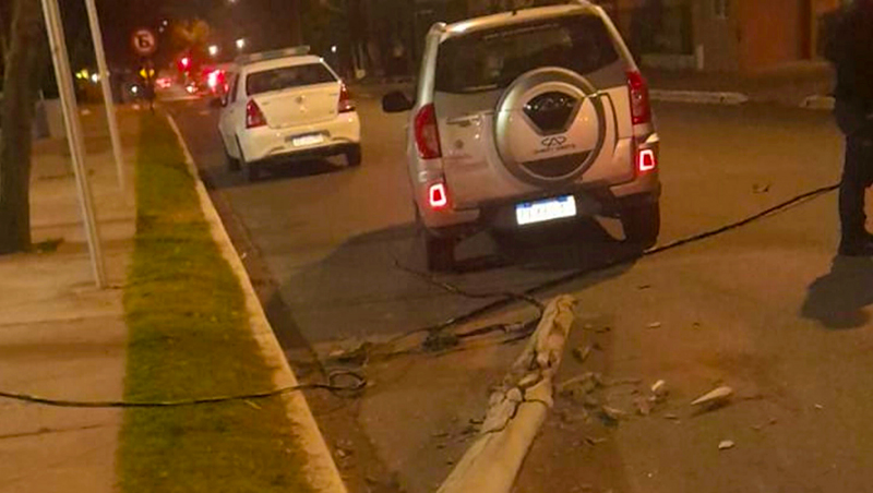 Chery alcoholizado choque alumbradopublico SantaRosa 30mayo2026