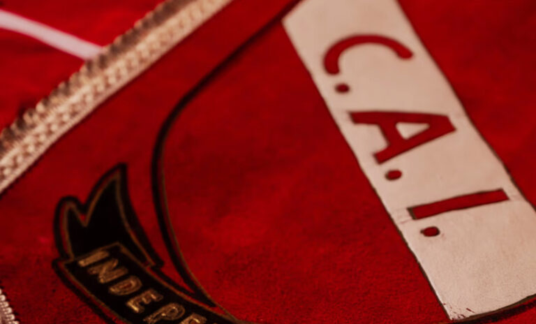 Independiente Avellaneda escudo camiseta 17mayo2026