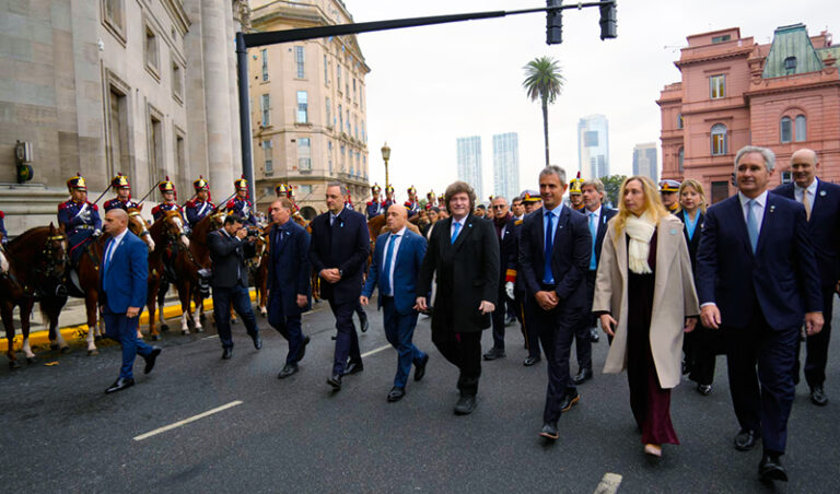 JavierMilei funcionarios Tedeum 25mayo2026