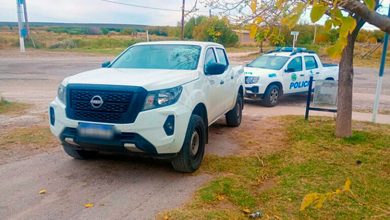 Nissan Frontier robo RioGallegos recuperacion Puelen 6mayo2026