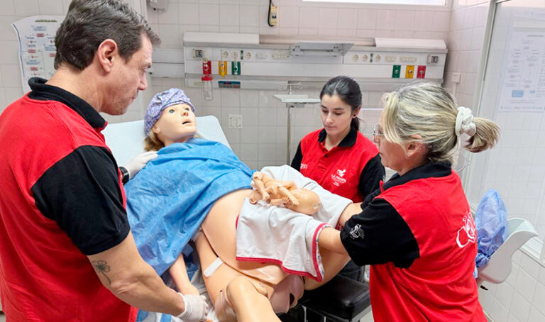 Salud capacitacion simulacion parto 9mayo2026