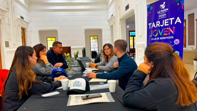 TarjetaJoven reunion funcionarios jovenes 16mayo2026