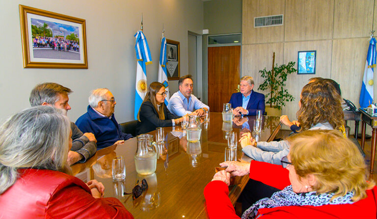 ZiliottoSergio dirigentes ONG presentacion amparo LeydeGlaciares 13mayo2026