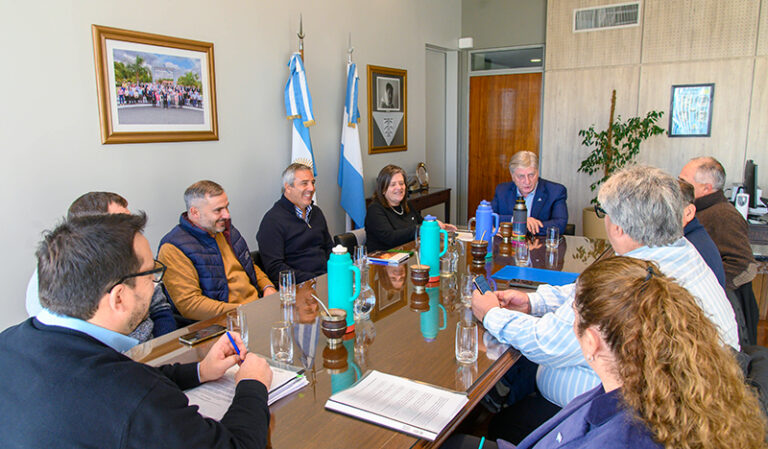 ZiliottoSergio reunion dirigentes agropecuarios Consorcios CaminosVecinales 28mayo2026