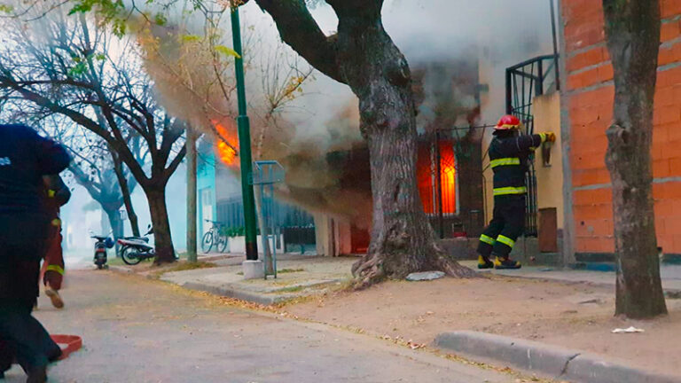 Incendio vivienda barrio FrankAllan fallecimiento GeneralPico 19mayo2026